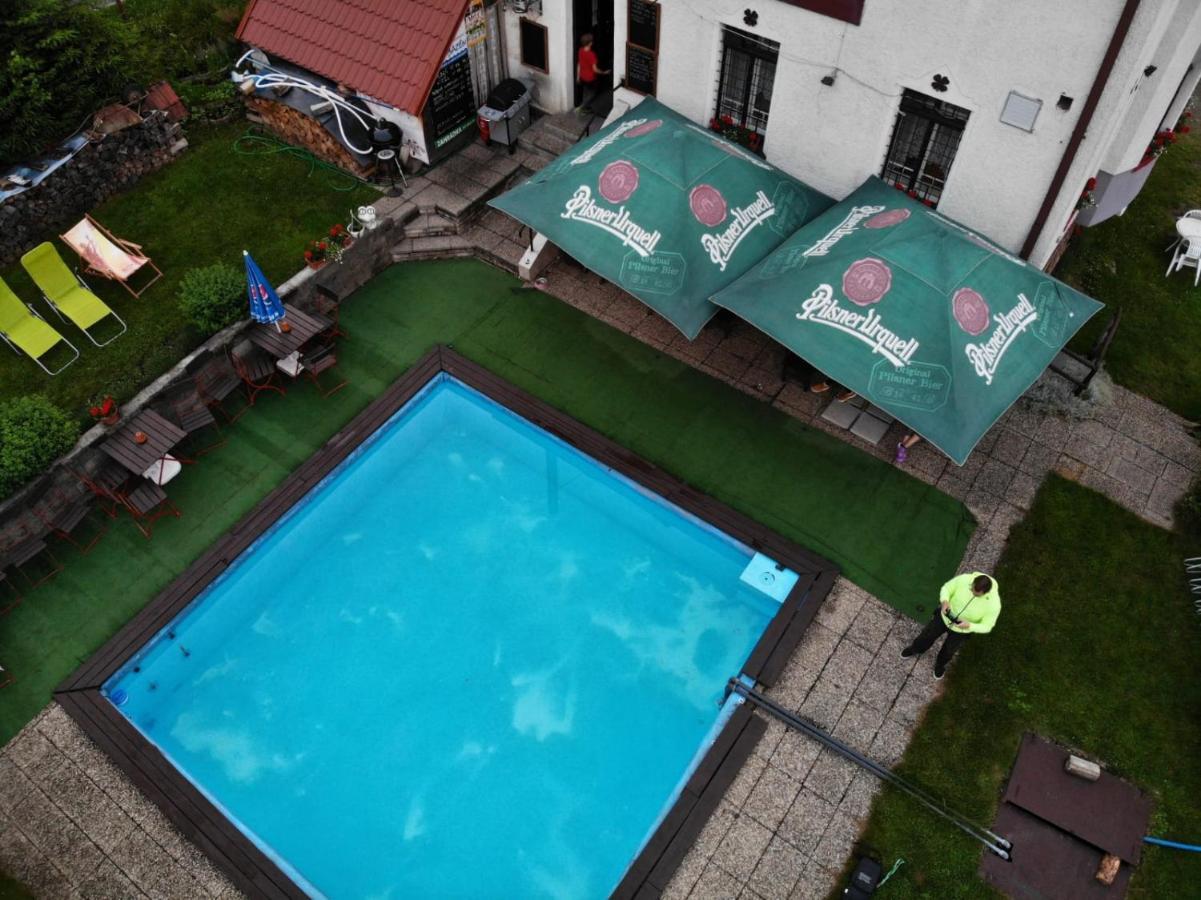 Penzion Paseky U Zapadlych Vlastencu Esterno foto