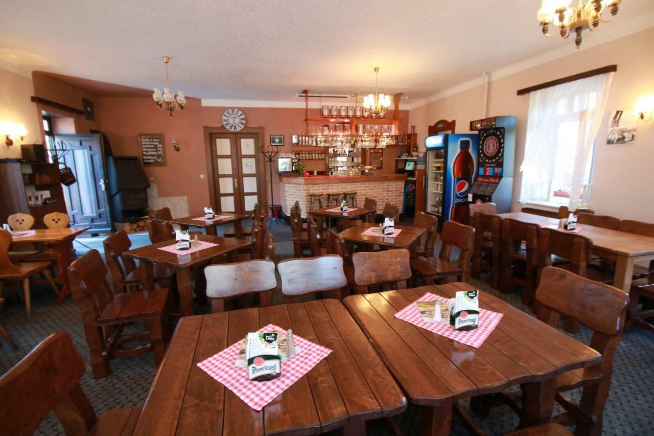 Penzion Paseky U Zapadlych Vlastencu Esterno foto